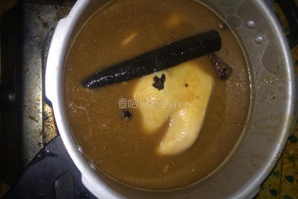 卤童子鸡的做法图解3