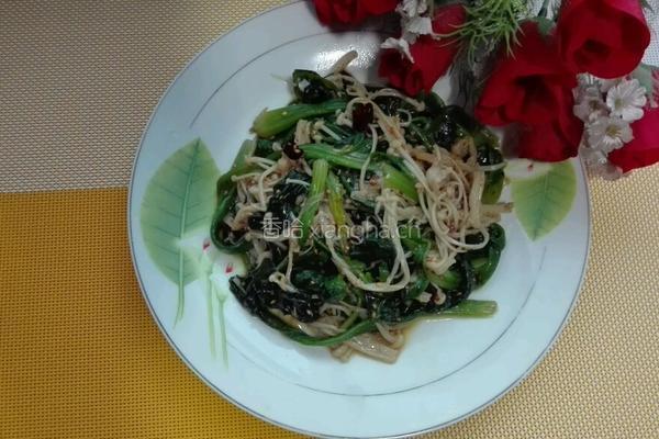 芝麻蚝油拌金针蘑菠菜