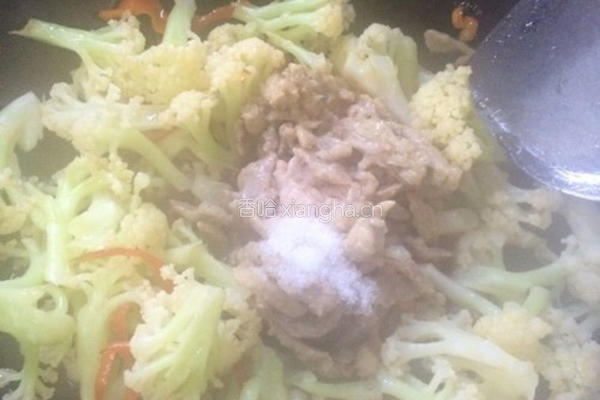 有机花菜炒肉的做法图解13
