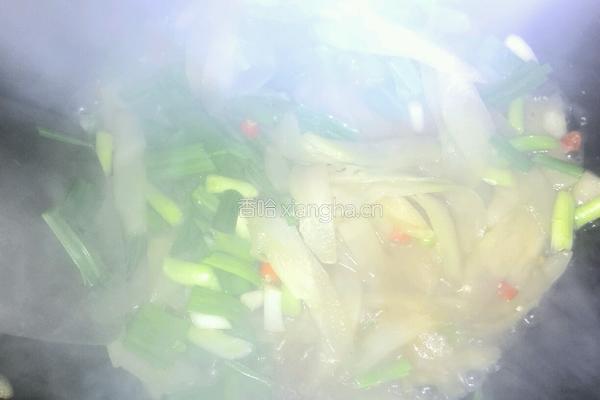 菜头炒蒜苗的做法图解6