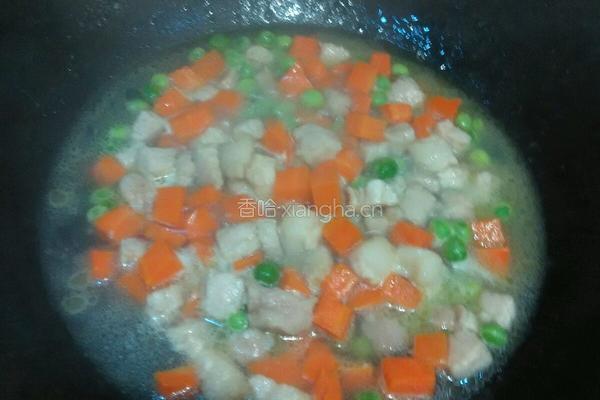宝宝菜豌豆胡罗卜炒肉的做法图解5