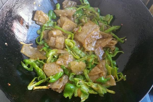 苕皮回锅肉的做法图解9