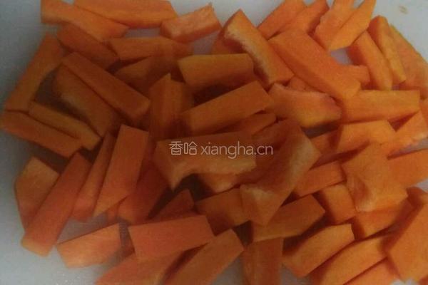 蛋黄焗南瓜的做法图解2