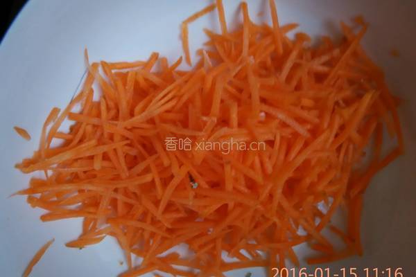胡萝卜土豆饼的做法图解2
