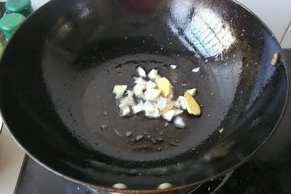 干煸茶树菇肉片的做法图解7