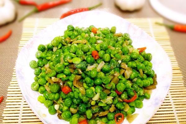 榨菜丁炒小青豆的做法图解8