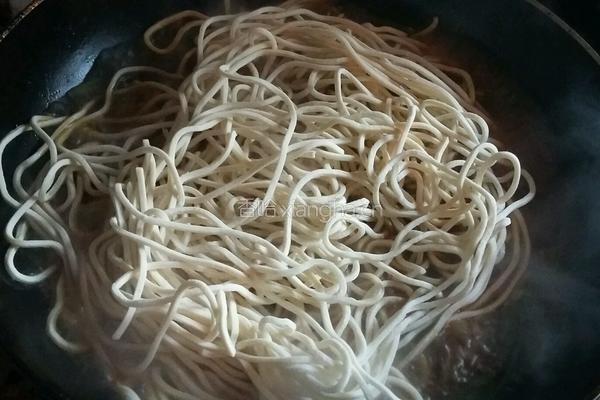 扁豆闷面的做法图解8