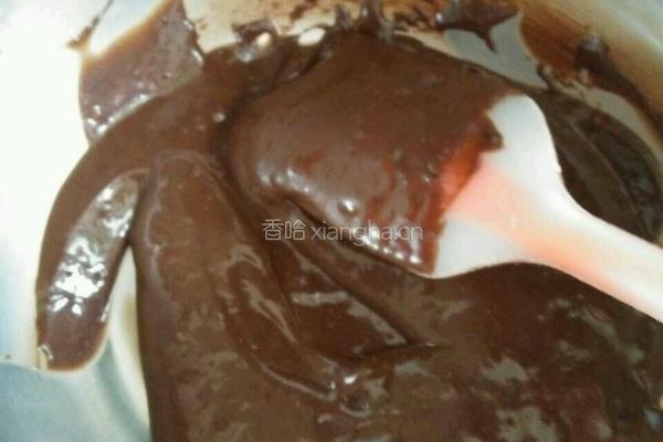 6寸巧克力戚风蛋糕的做法图解5
