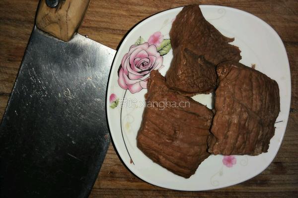 双椒炒牛肉的做法图解3