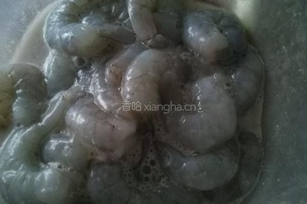 清炒虾仁的做法图解3