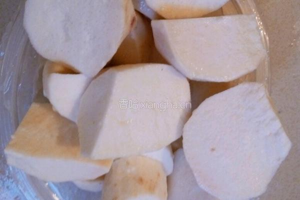 黑饭豆芋头汤的做法图解3