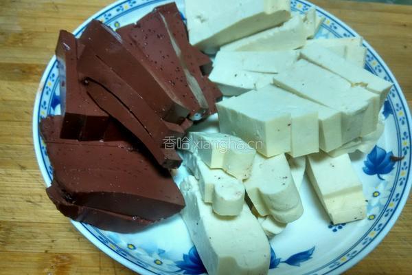 双色豆腐的做法图解1