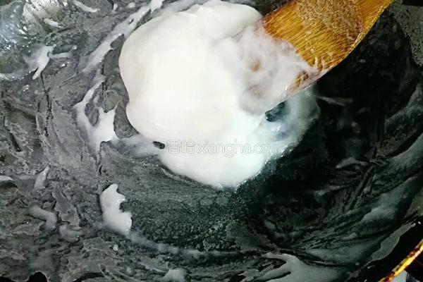 红豆沙馅汤圆的做法图解3