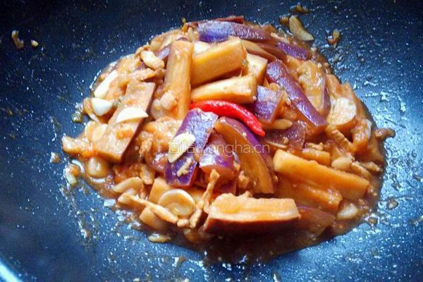 茄汁肉丝烧茄条的做法图解13