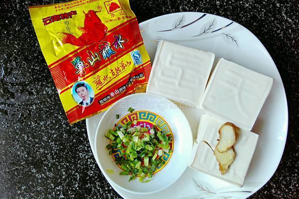 蘸水豆腐的做法图解1
