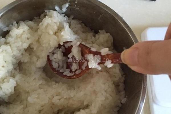 银耳圆子酒酿的做法图解5