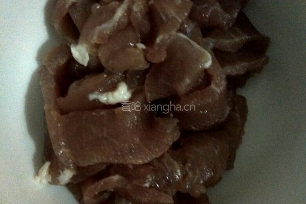 山药炒肉片的做法图解1