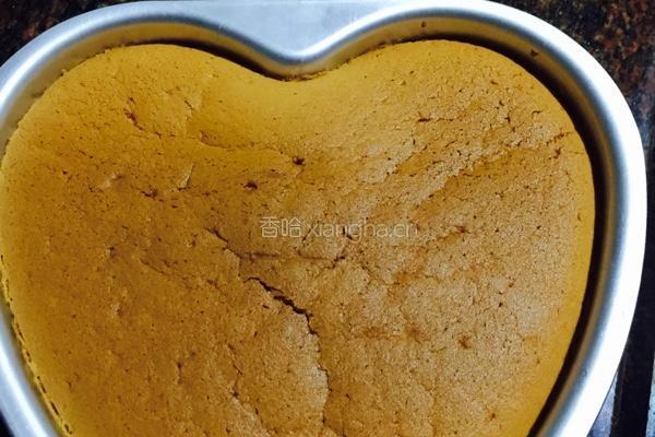 酸奶花瓣戚风蛋糕的做法图解8