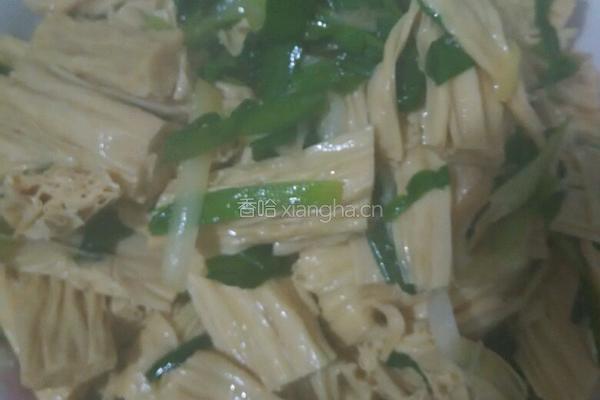 韭菜炒腐竹的做法图解7