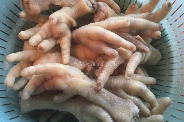 泡椒凤爪的做法图解5