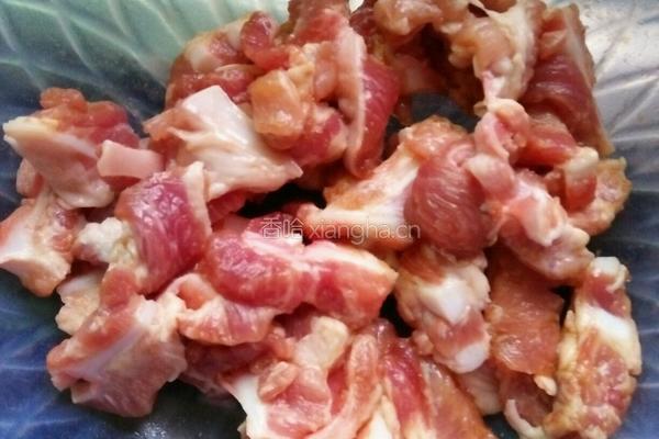 香炸肉粒子的做法图解2