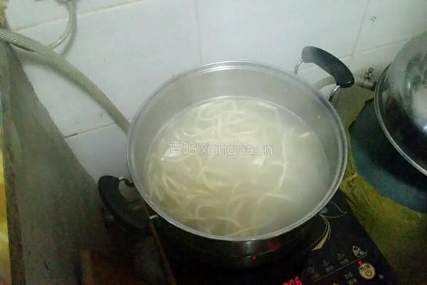 茄丁土豆鸡蛋面的做法图解15