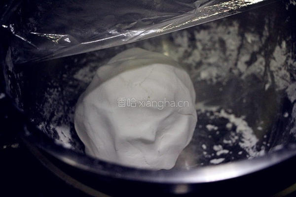 水晶虾仁蒸饺的做法图解6
