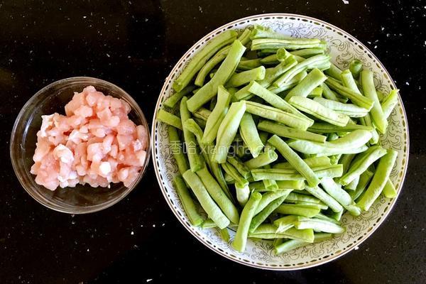 干煸四季豆的做法图解1