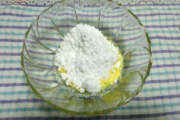 装饰酸奶纸杯蛋糕的做法图解13