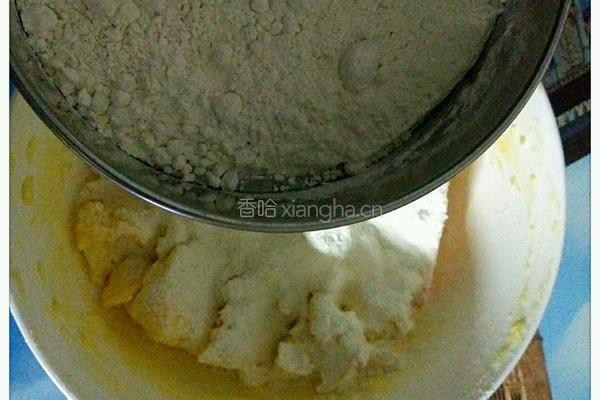 爱心奶香小饼干的做法图解5