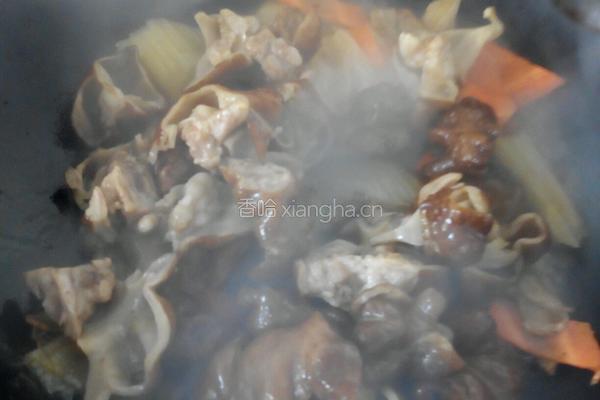 子蒜酸菜烧肥肠的做法图解19