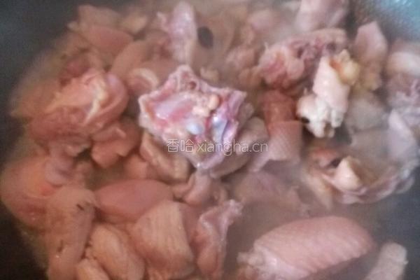 土豆炒鸡块的做法图解4