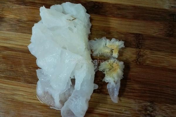 凤梨雪梨银耳羹的做法图解4
