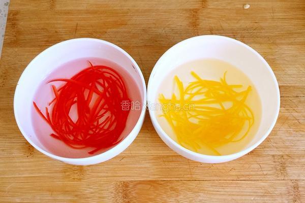 花椒油凉拌土豆丝的做法图解3