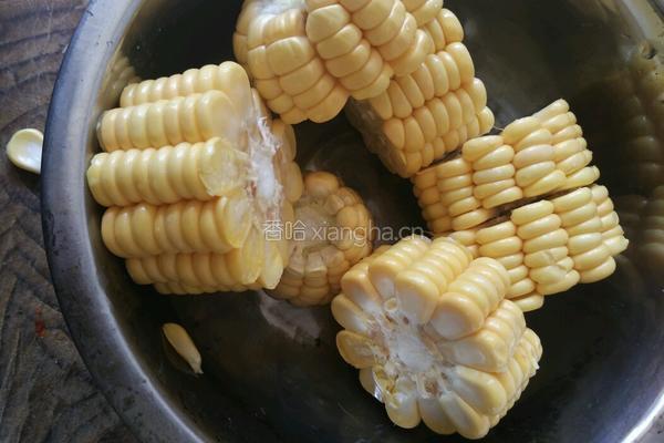 山药排骨玉米汤的做法图解7