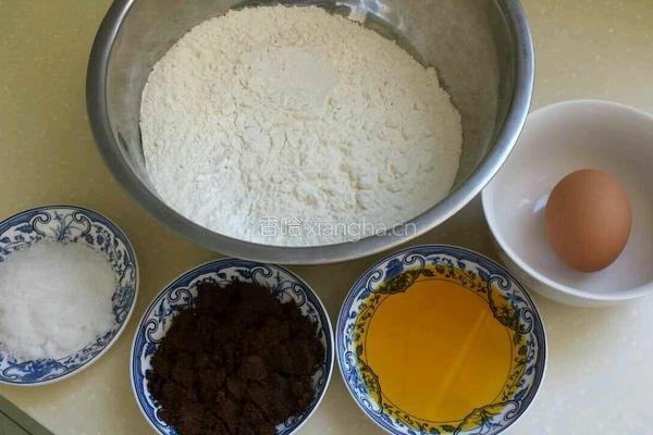 炸猫耳朵的做法图解1