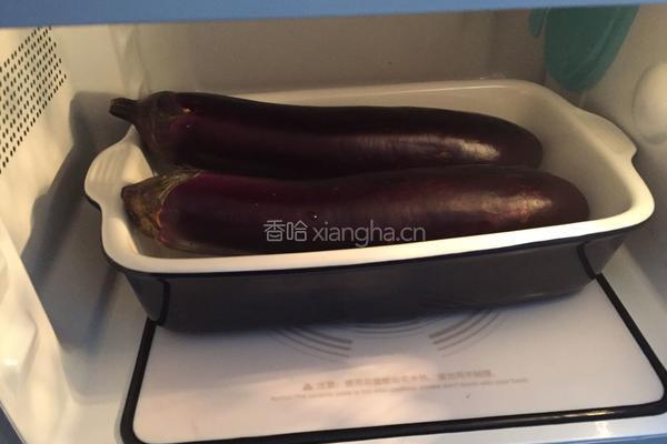 烤茄子的做法图解1