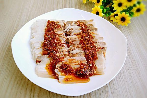 蒜泥白肉的做法图解8