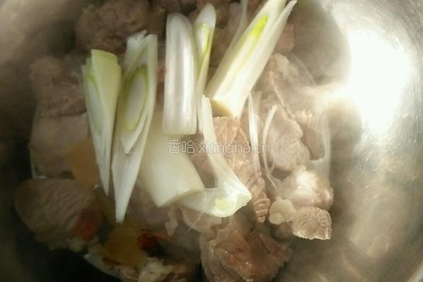 炖肉的做法图解2