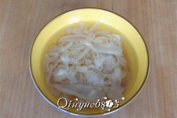 凉拌海蜇丝的做法图解2