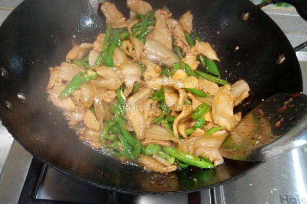 青椒豆豉熬肉的做法图解13