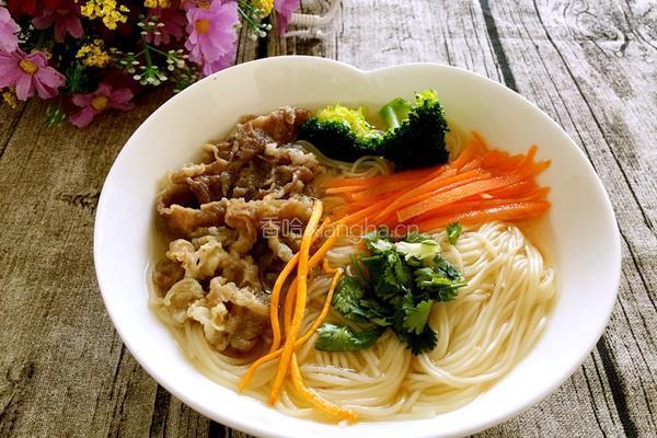 肥牛汤面的做法图解5