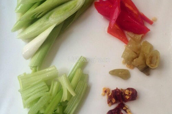 水煮牛肉的做法图解2