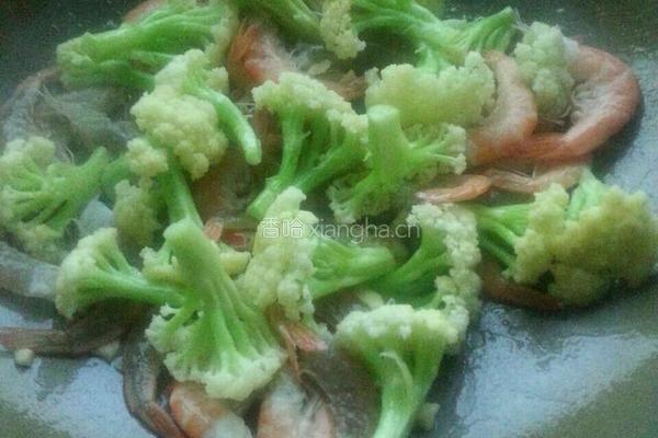 花菜炒大虾的做法图解9