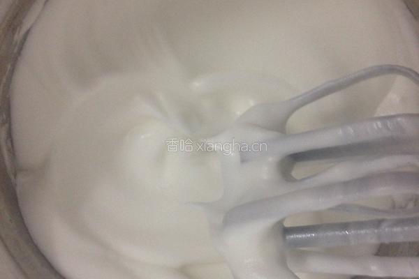 原味牛奶戚风蛋糕的做法图解4