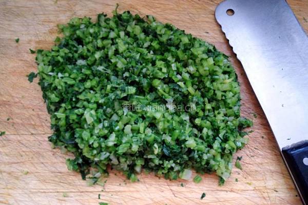 芹菜馅饺子的做法图解4