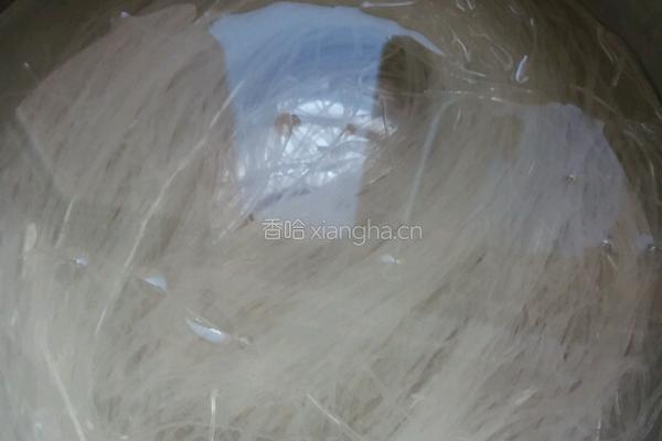 蚂蚁上树的做法图解1