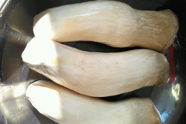 豆腐乳杏鲍菇的做法图解1