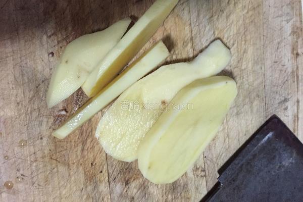 土豆焗饭的做法图解1