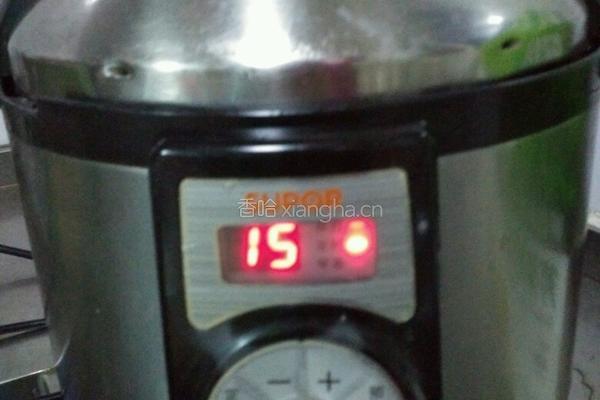 鸡肉鲜蘑土豆饭的做法图解10